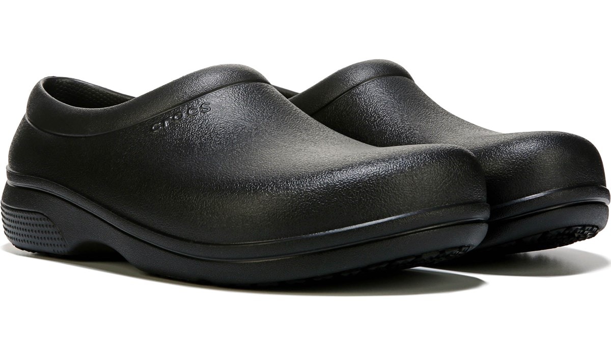 crocs dress shoes mens