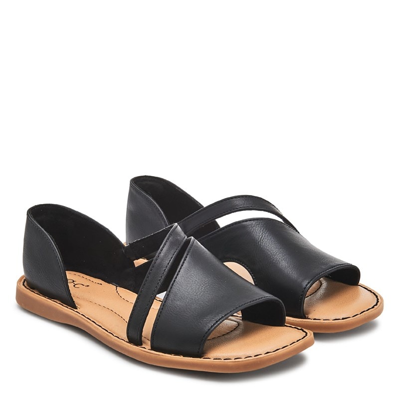 B. O.C. Women's Melly Flat Sandals (Black) - Size 6.0 M