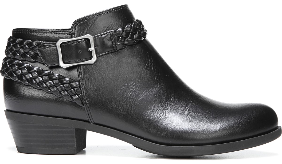 lifestride black booties