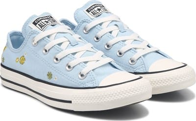 Chuck Taylor All Star Low Top Sneaker - Blue/Floral