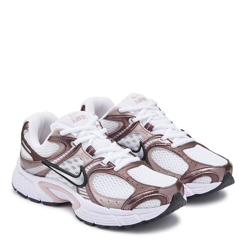 Nike Women's V5 Rnr Sneakers (White/Tattoo/Black/Silver) - Size 8.5 M