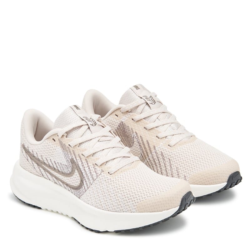Nike Women's Run Defy Running Shoes (Orewood/Brown) - Size 11.0 M