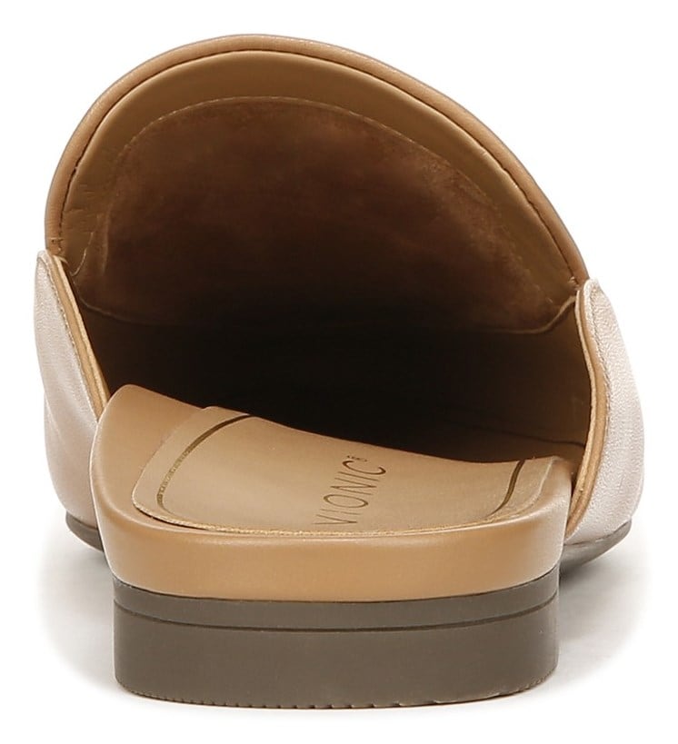 vionic famous footwear