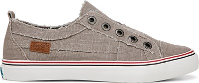 Women's Play Slip On Sneaker
