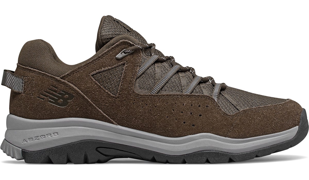 669 V2 Medium/Wide Trail Walking Shoe 