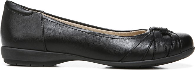 SOUL Naturalizer Women s Gift Flat Famous Footwear
