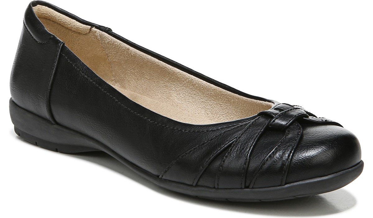 Naturalizer comfort flats store