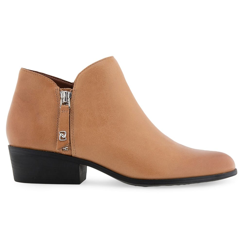 Aerosoles Women's Claus Ankle Boot - Western Style Bootie With OrthoLite Footbed
