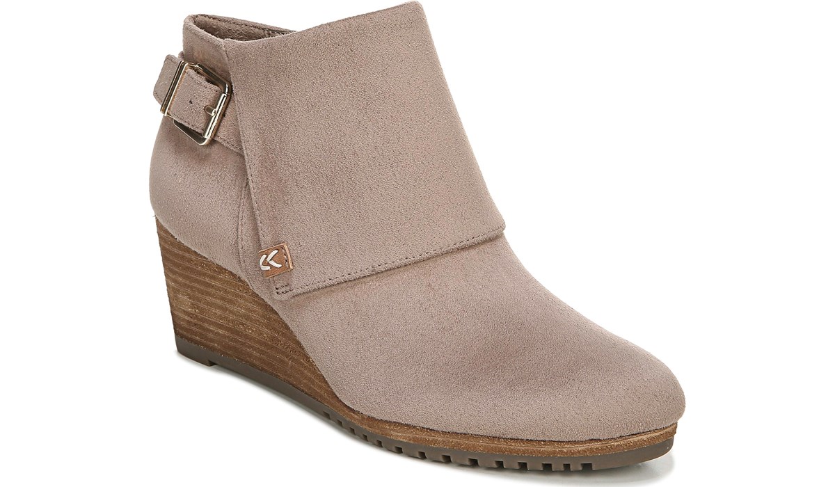 dr scholl's taupe booties