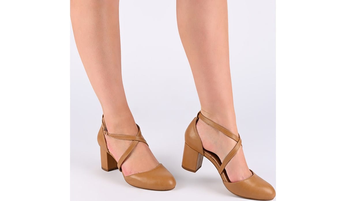 Journee Collection Women's Foster Pump Famous Footwear