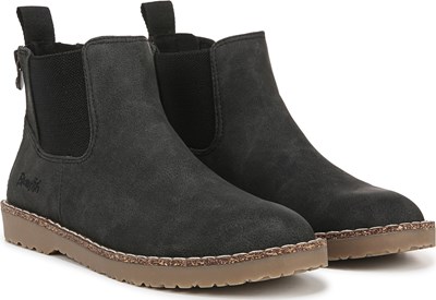 Women's Chillin Chelsea Ankle Bootie