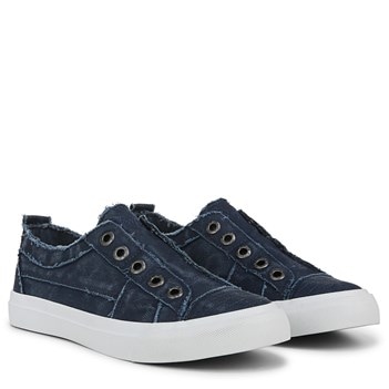 Women's Play Slip On Sneaker