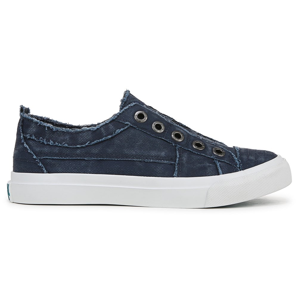 Women's Play Slip On Sneaker