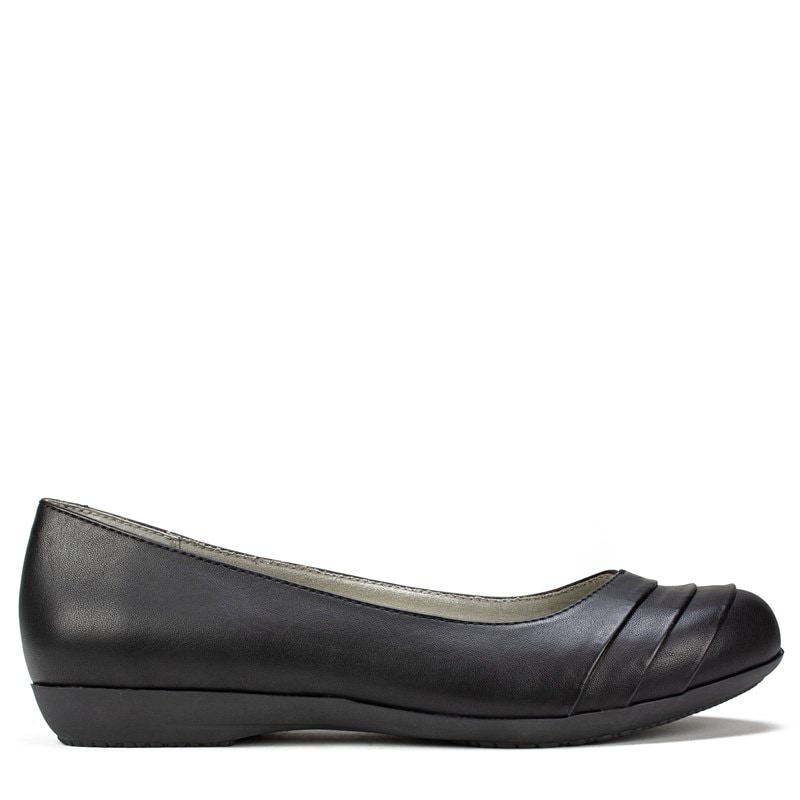 Cliffs by White Mountain Women's Clara Wide Flat Shoes (Black Burnished) - Size 6.0 W