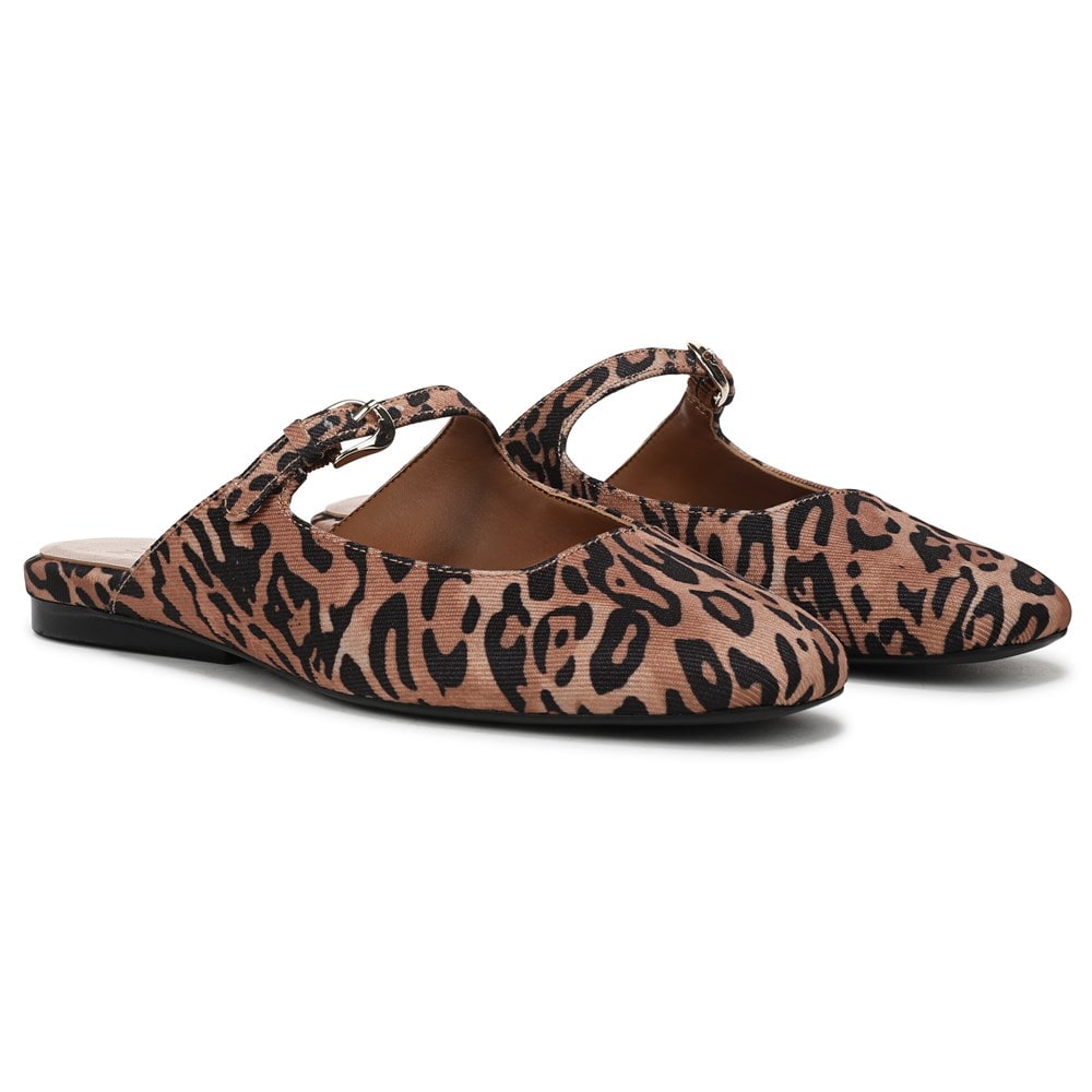 Naturalizer Women's Apple Mary Jane Mule | Famous Footwear