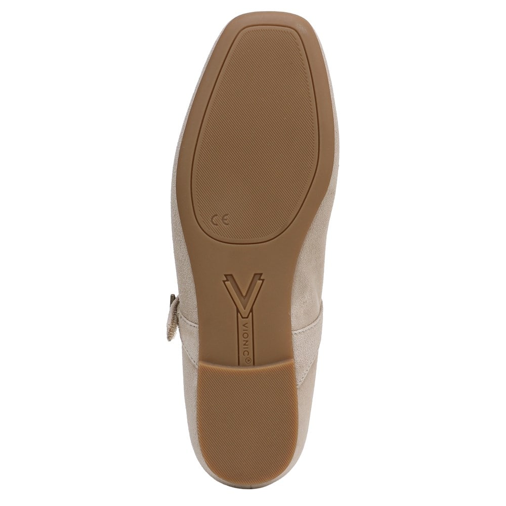 Vionic Women's Alameda Mary Jane Flat | Famous Footwear