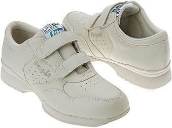 medium and wide shoes