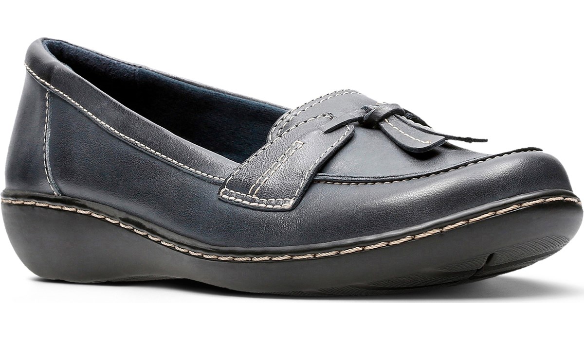 clarks newton drive navy blue loafers