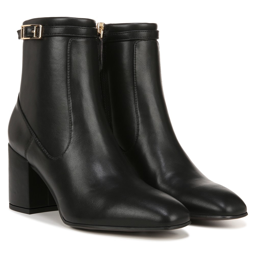 Famous footwear discount womens ankle boots
