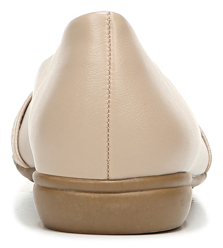 LifeStride Women s Abigail Flat Famous Footwear
