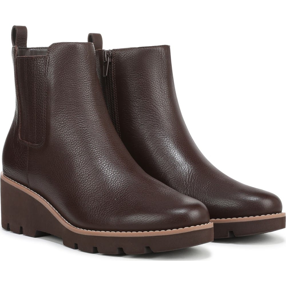 Vionic Women's Aria 2.0 Short Boot | Famous Footwear
