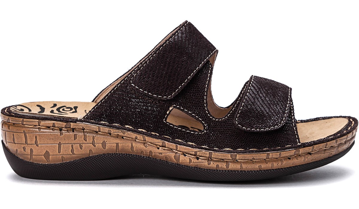 wide women's slide sandals