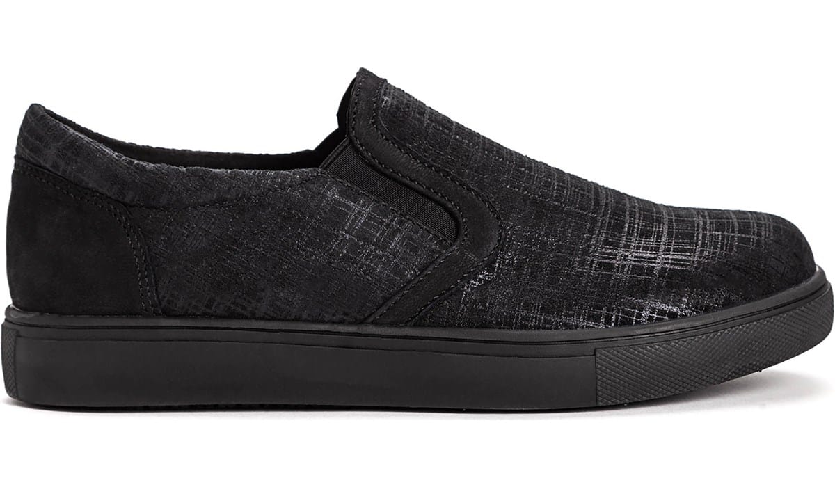 famous footwear propet