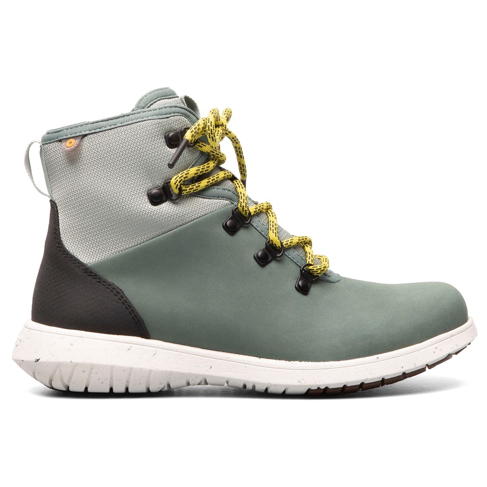Famous footwear hotsell hiking boots womens