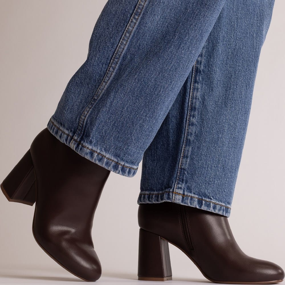 Journee Women's Kit Block Heel Dress Bootie | Famous Footwear