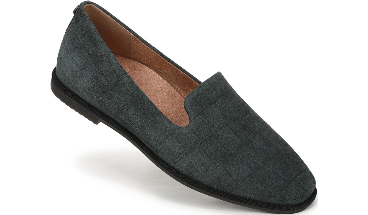 Vionic Women's Willa 2.0 Loafer | Famous Footwear