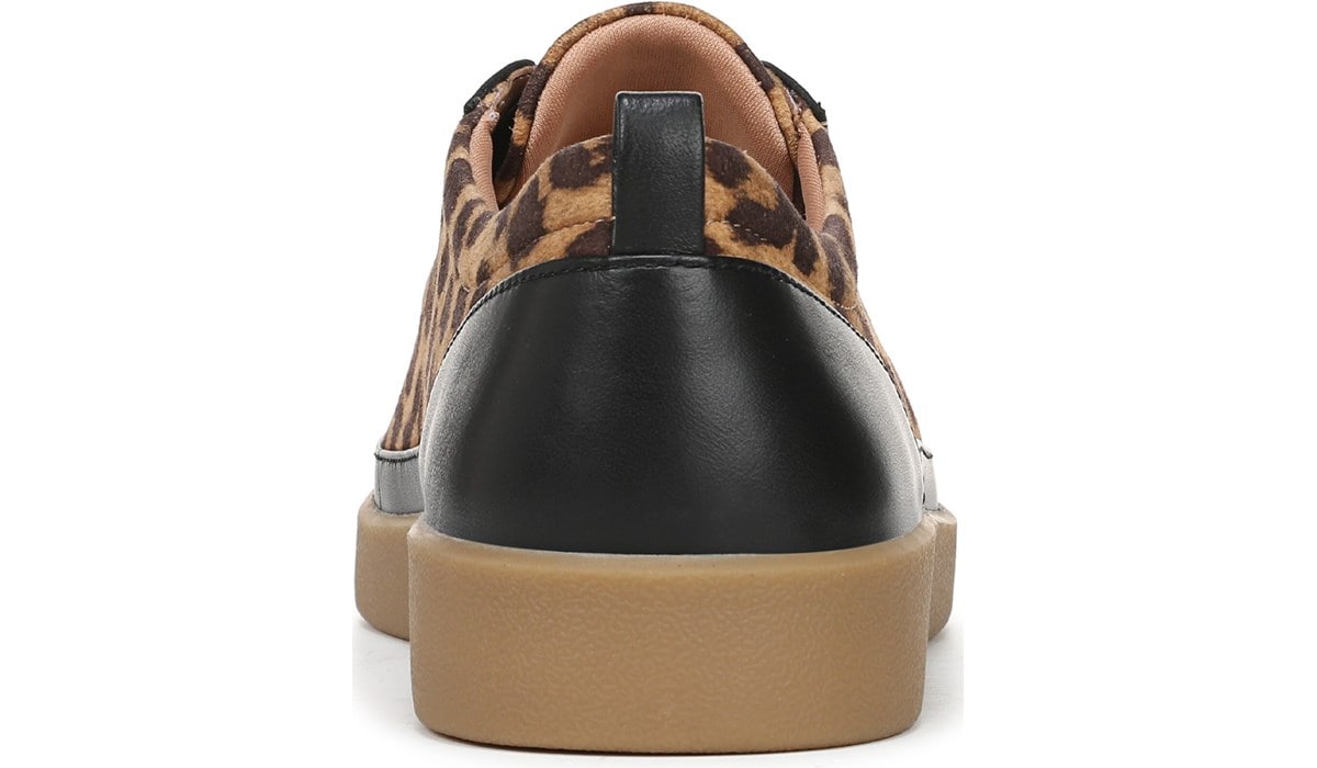 Vionic Women's Winny Sneaker | Famous Footwear