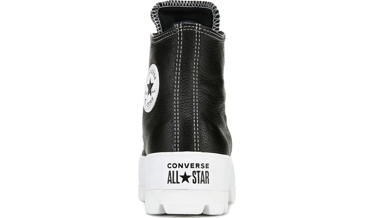 Converse Women's Chuck Taylor Leather 