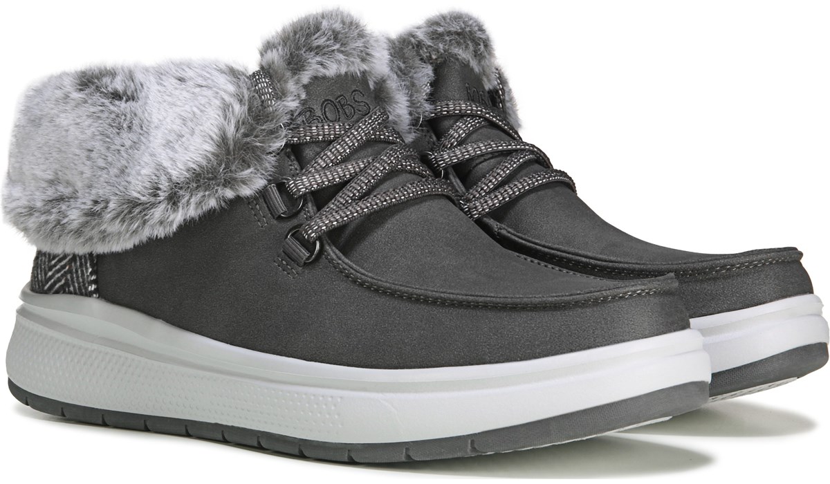 Skechers Women's Bobs Skipper Wave Cozy Queen Fur Boot