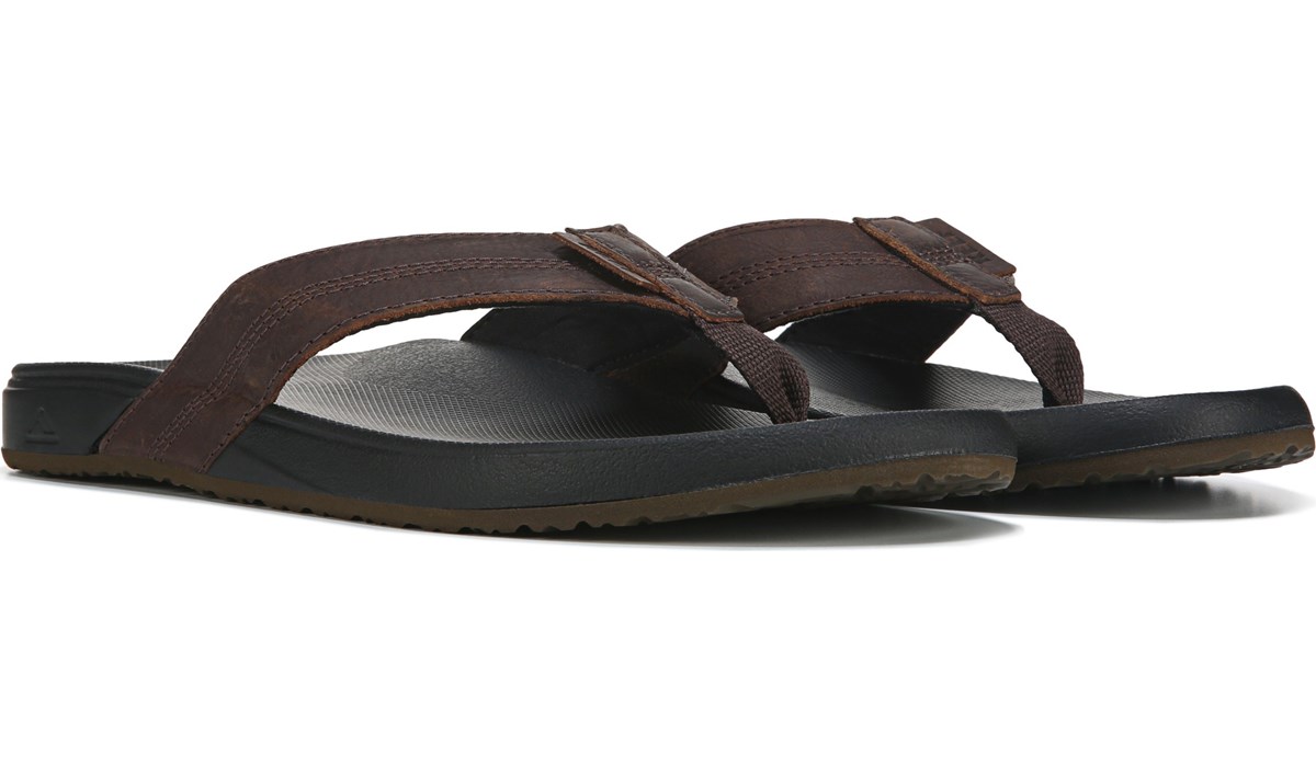 reef cushion bounce flip flops