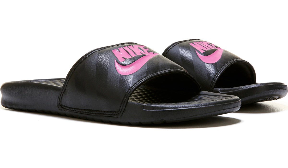 pink and black nike flip flops