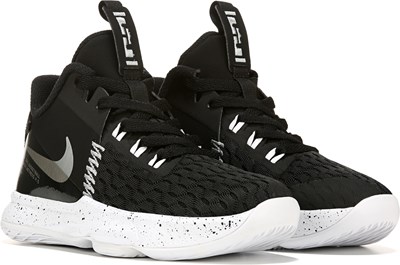 boys basketball shoes size 6