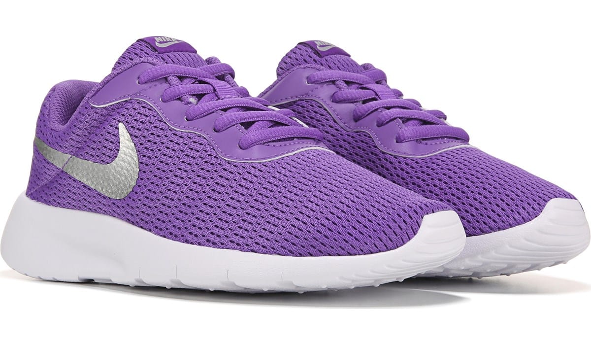 Nike Kids' Tanjun Sneaker Little Kid Purple, Sneakers and Athletic Shoes, Famous Footwear