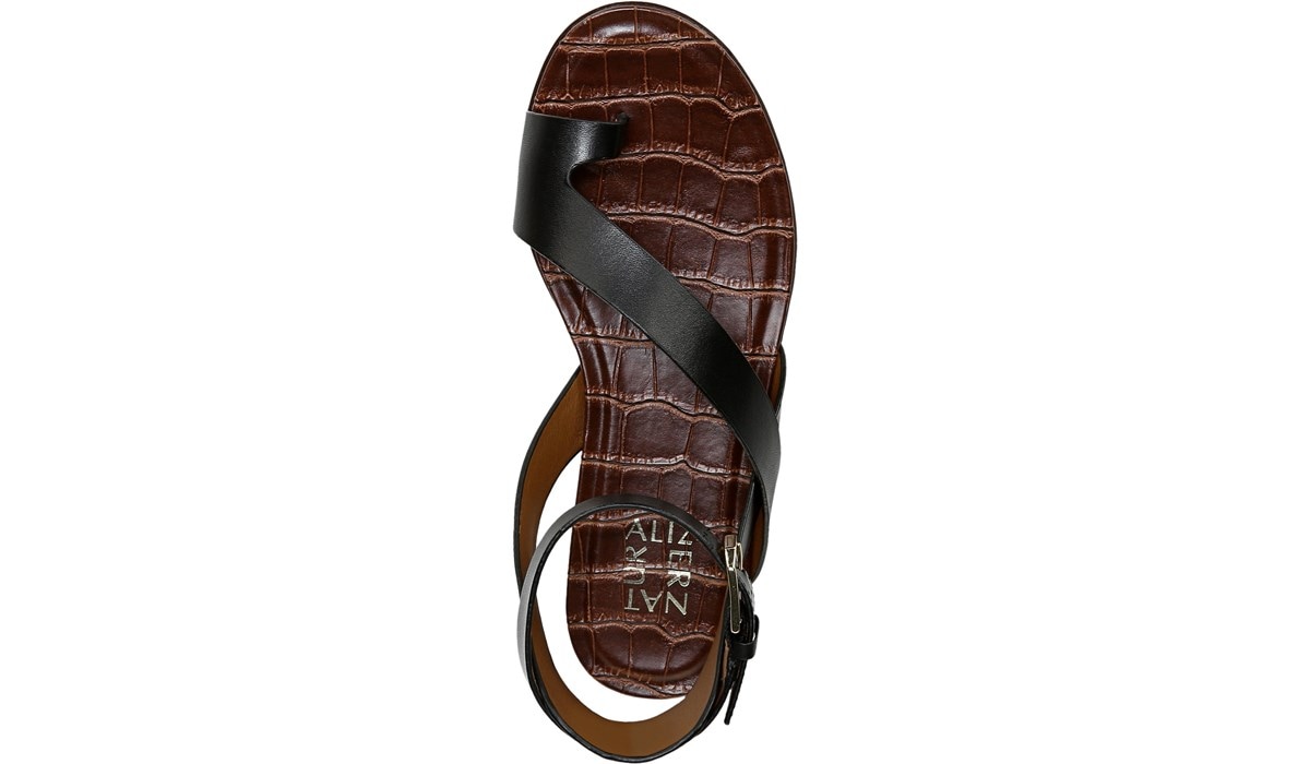 naturalizer sally toe thong sandal