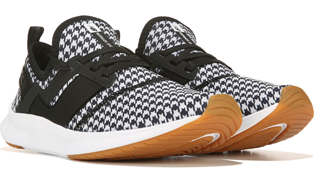 womens new balance nergize shoes