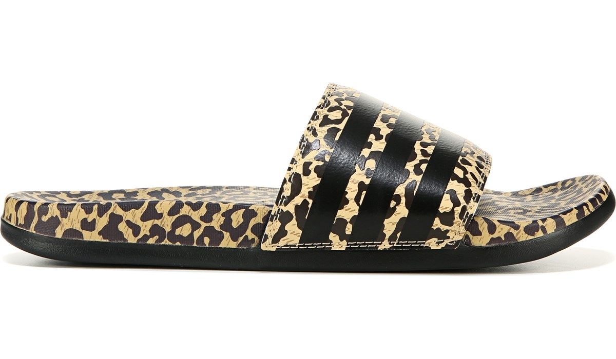 adilette leopard slides