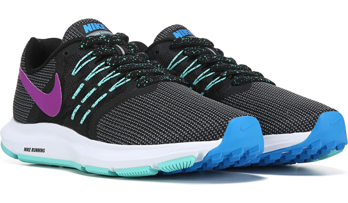 running shoes famous footwear