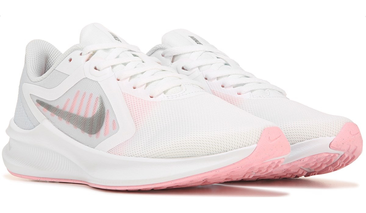 Nike women's 10 wide Clearance