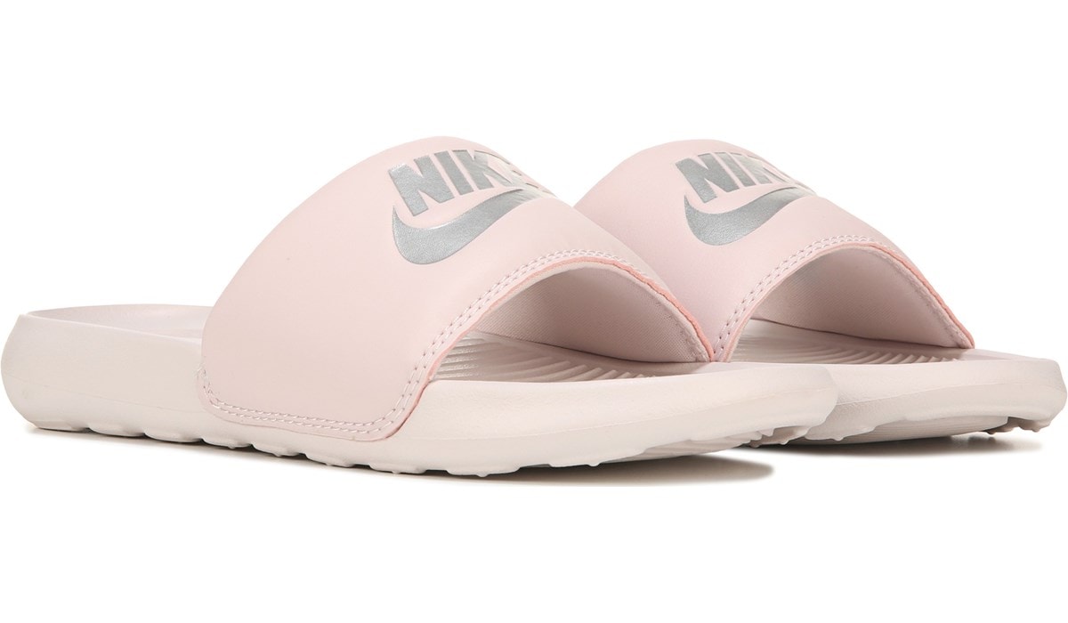 nike slides women pink