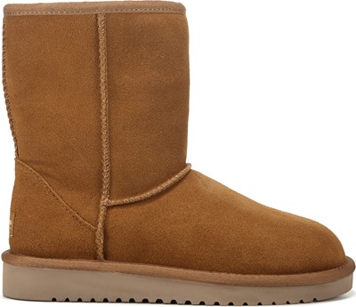 ugg boots at famous footwear