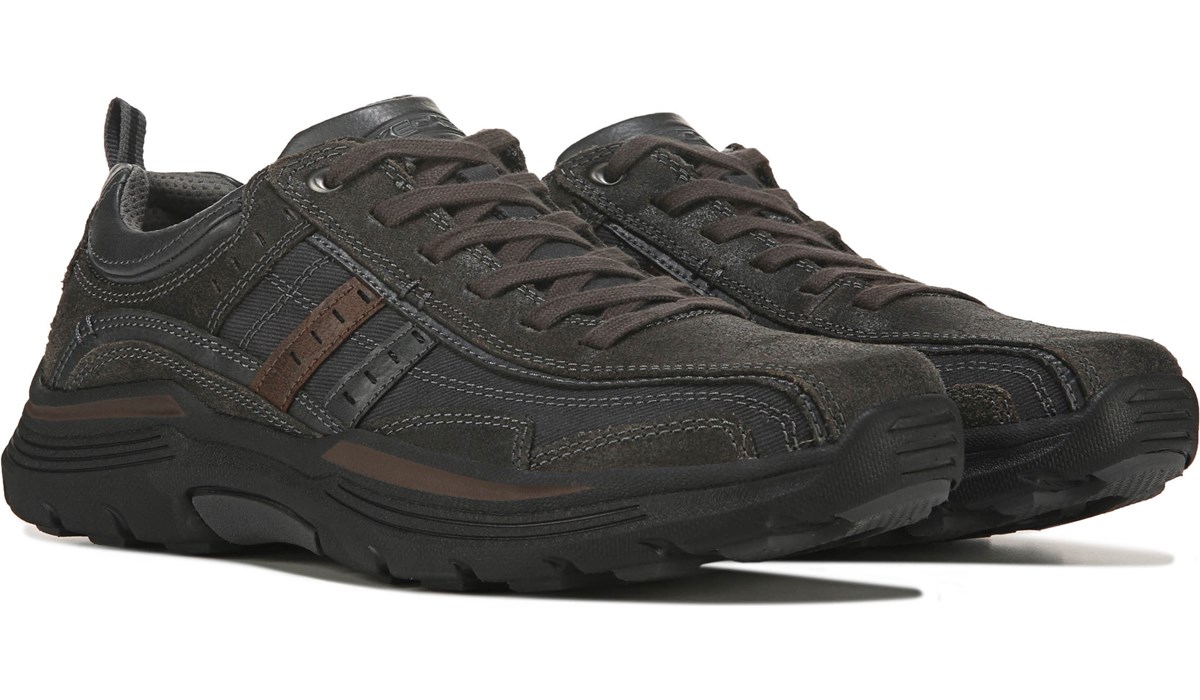 skechers relaxed fit memory foam