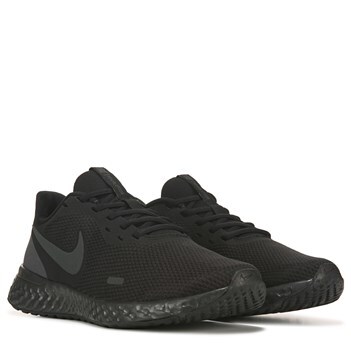 nike revolution 5 triple black