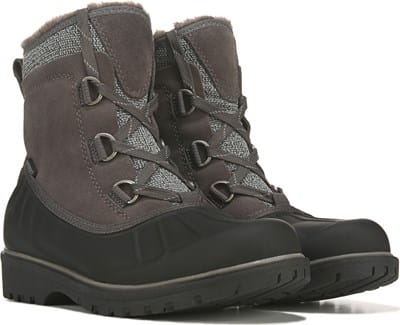 Baretraps Shoes, Famous Footwear