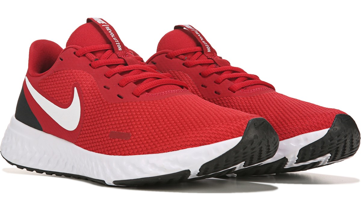 nike revolution red