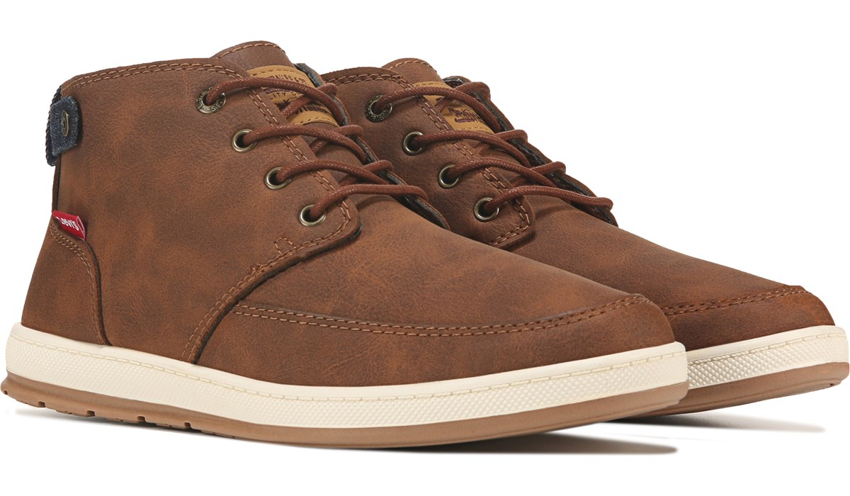 levi's men's atwater burnish chukka sneaker boot