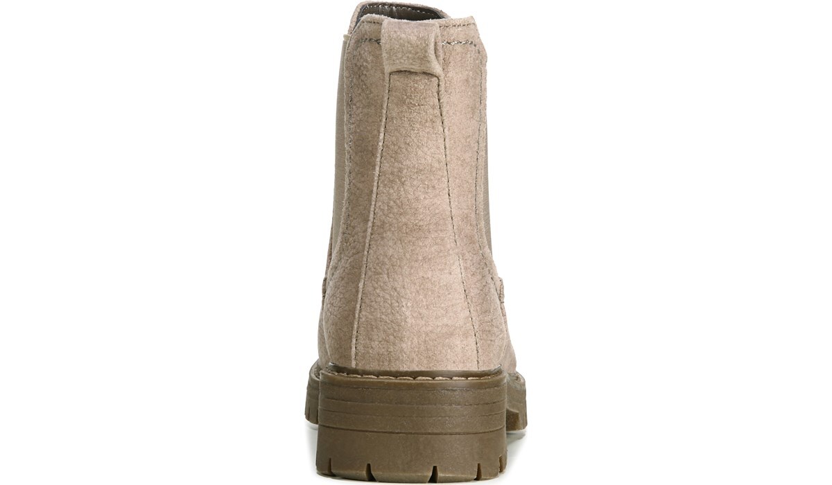 Cliffs by White Mountain Women's Mastery Chelsea Boot Famous Footwear